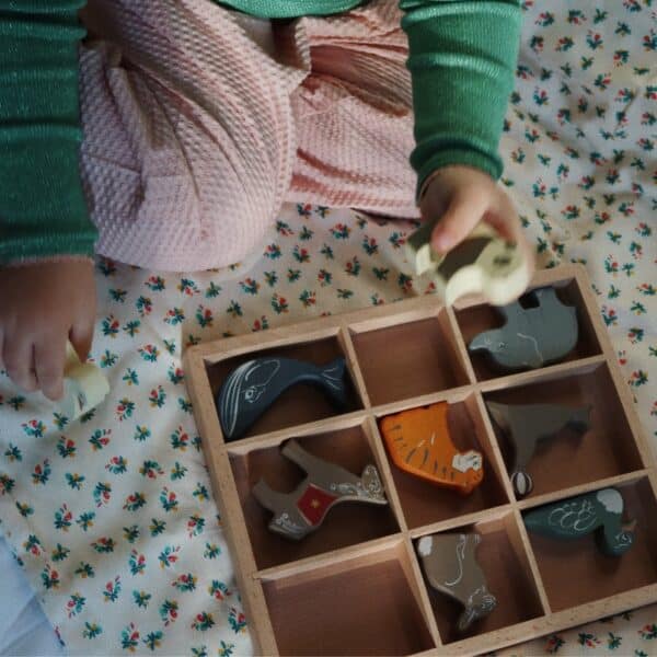 konges-slojd-houten-mini-animals-sfeerbeeld.