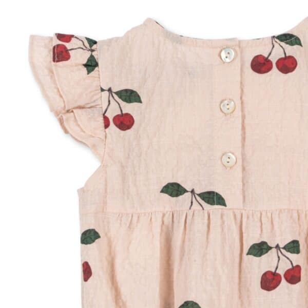 konges-slojd-elin-romper-ma-grande-cerise-pink-achterkant-detail.