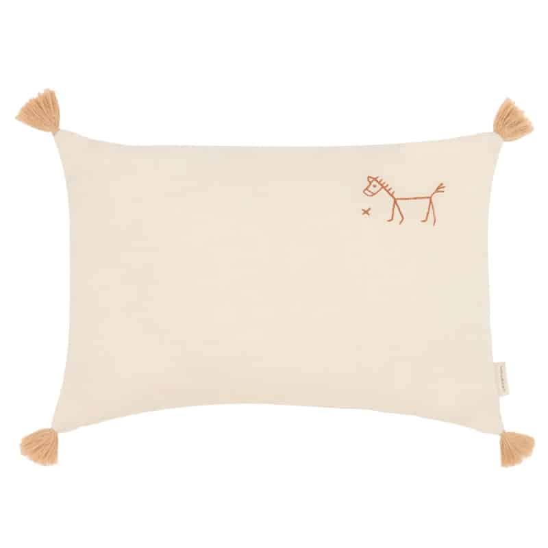 nobodinoz-linnen-rechthoekig-kussen-met-broderie-en-tassel-ginger
