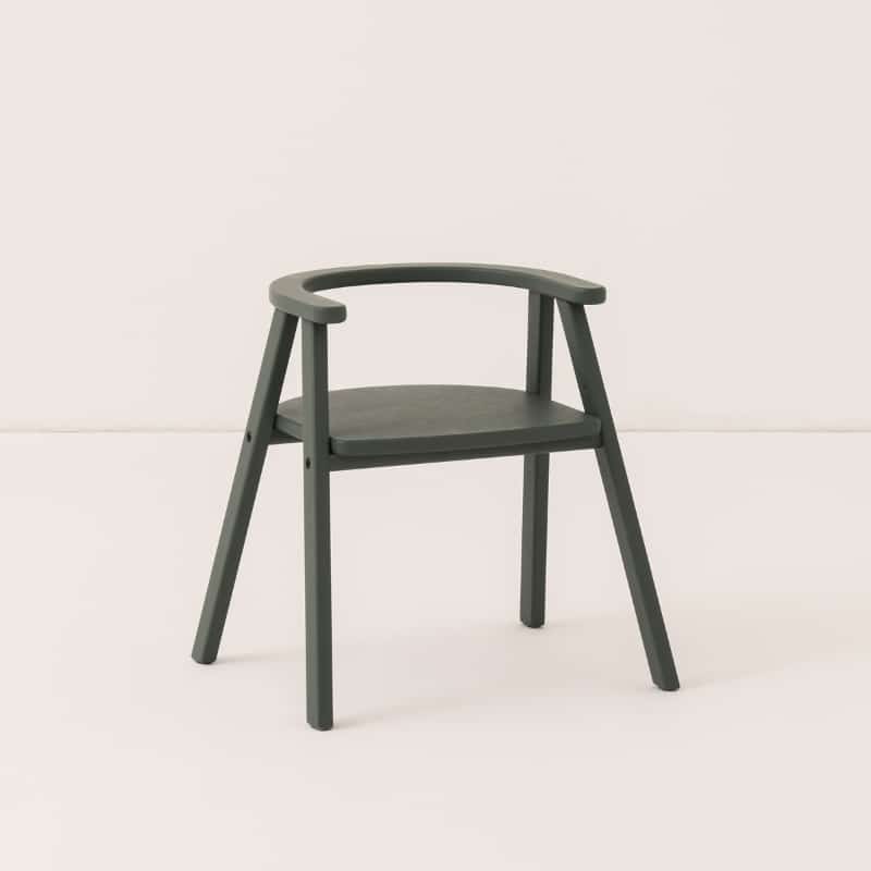 nobodinoz-growing-green-chair-deep-green-schuin